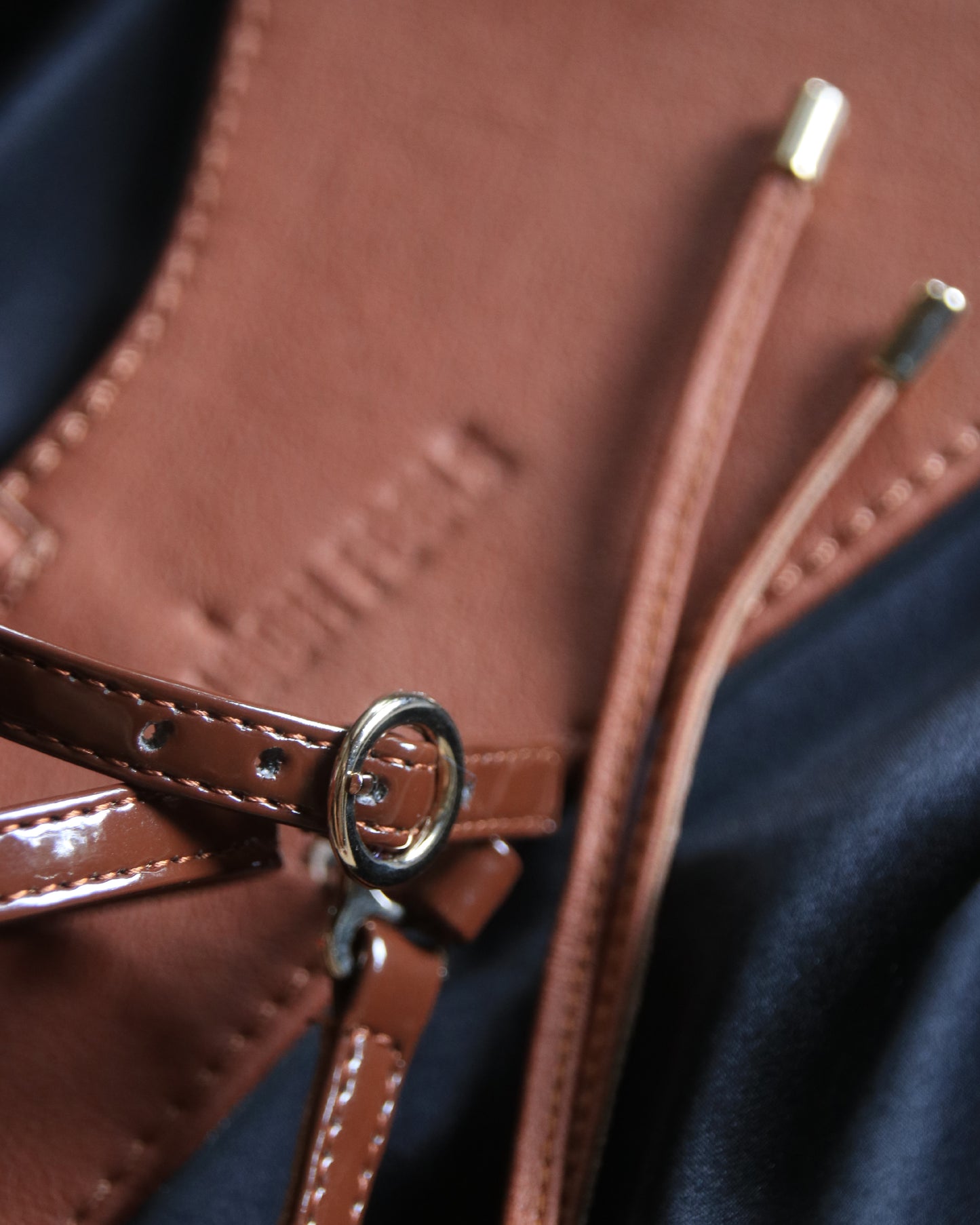 »Chocolate Crush« Strappy Dress Sandals