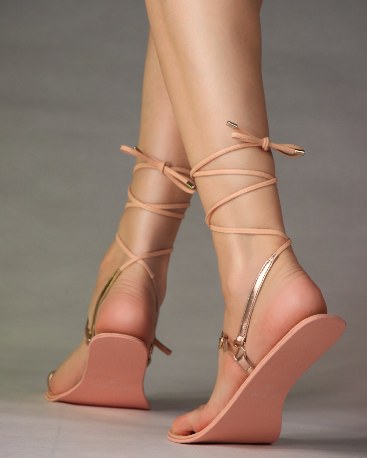 »Rosegold Rush« Strappy Dress Sandals